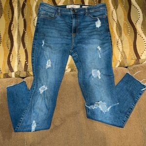 Hollister Jeans SZ 11R high rise super skinny
